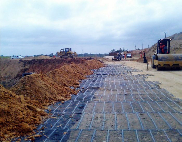 Rabasa_draga_renta_excavadora_maquinaria_drenaje_pavimento_terraceria_keleer_coatzacoalcos_veracruz_mexico